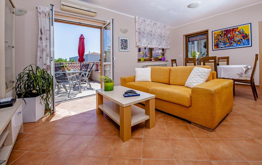 Apartments Karmen Rovinj Exterior foto